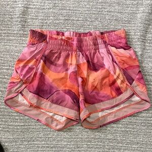 Athleta Printed Mesh Racer Run Short - XS - 4” Make a Splash Warm